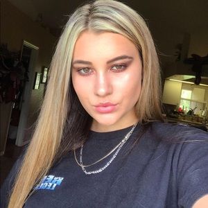 Meet your Posher, Kylee